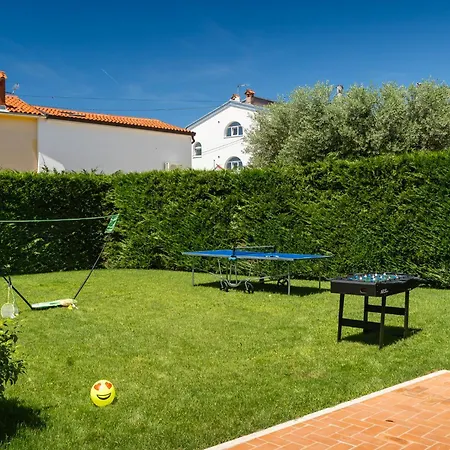 Villa Luxury Ginevra With Pool And Jacuzzi - By Mvsvillas